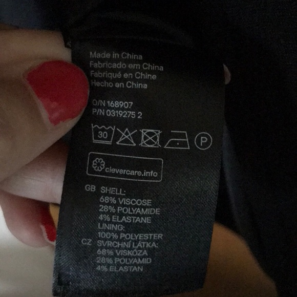 H&M Black Blazer with Gold Buttons NWOT - Picture 7 of 7